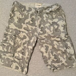 Urban Outfitters Camouflage Cargo Shorts